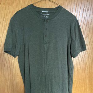 Olive Green Henley Short Sleeve Shirt
